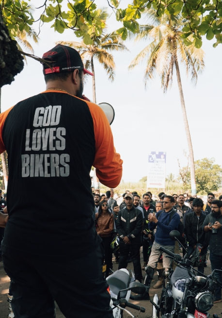 Riders gathered at a Chai & Pakoda Ride